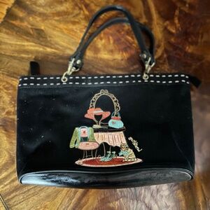 Gurlfriend Embroidered Boutique Purse w/ Hat, Mirror & Cat Design